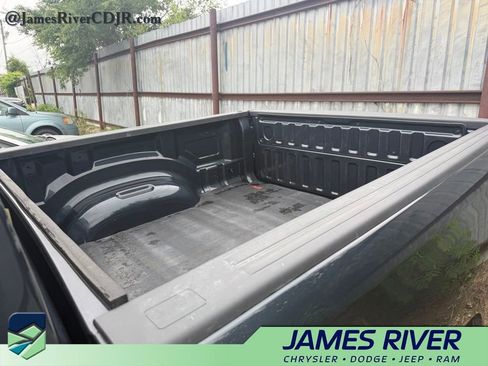 Used 2025 RAM 1500 Tradesman AWD/4WD image 11