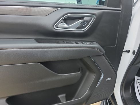 Certified 2022 GMC Yukon AT4 AWD/4WD image 14