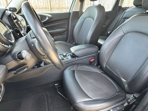 Used 2016 MINI Cooper Clubman image 13