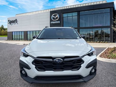 Used 2024 Subaru Crosstrek 2.0i Premium AWD/4WD image 9