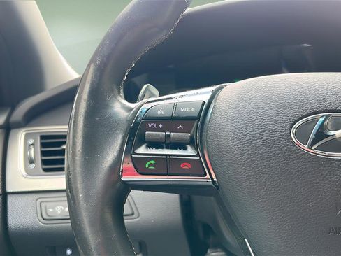 Used 2017 Hyundai Sonata Sport 2.0T image 21