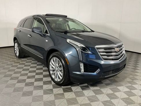 Used 2019 Cadillac XT5 Premium Luxury AWD/4WD image 3