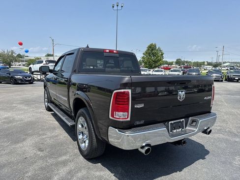 Used 2016 RAM 1500 Laramie AWD/4WD image 4