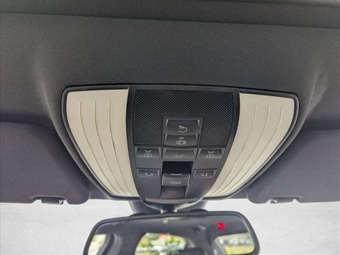 Used 2011 Mercedes-Benz E 350 BlueTEC Sedan image 22
