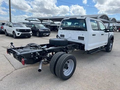 New 2025 Ford F550 4x4 Crew Cab Super Duty image 8