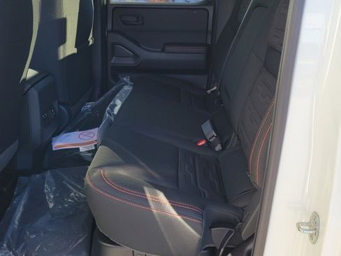 New 2026 Nissan Frontier PRO-4X w/ Pro-4x Convenience Package image 7