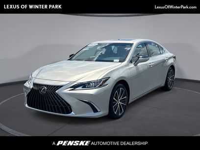Used 2025 Lexus ES 350 w/ Premium Package