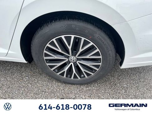 Used 2021 Volkswagen Jetta S w/ Driver Assistance Package FWD image 16