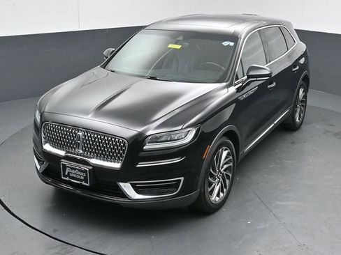 Used 2019 Lincoln Nautilus Reserve image 42