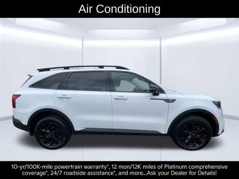 Certified 2023 Kia Sorento S AWD/4WD image 12