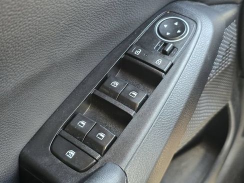Certified 2024 Kia Seltos EX FWD image 28