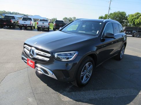 Used 2021 Mercedes-Benz GLC 300 4MATIC image 12