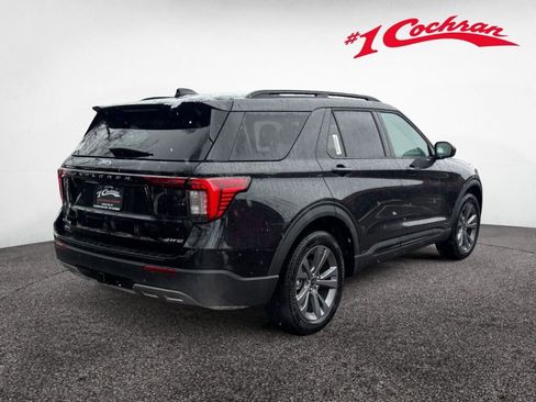 New 2026 Ford Explorer Active w/ Active Comfort Package image 6