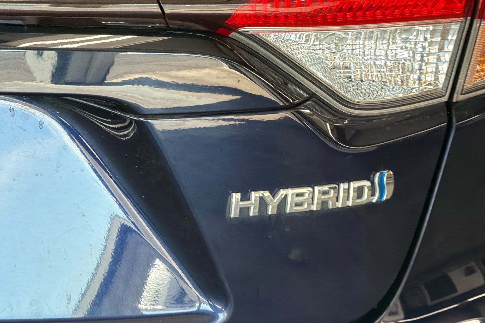 Used 2022 Toyota Corolla LE FWD image 24