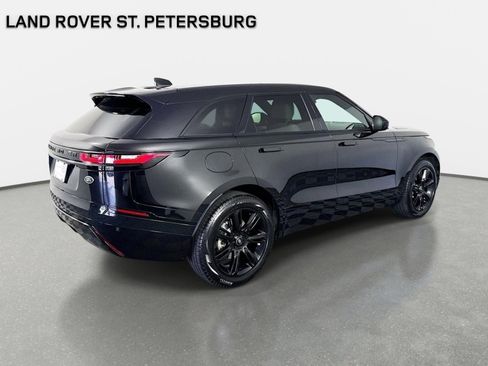 Certified 2022 Land Rover Range Rover Velar R-Dynamic S AWD/4WD image 5