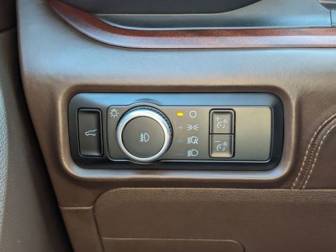 Certified 2023 Ford Explorer King Ranch w/ Class IV Trailer Tow Package image 18