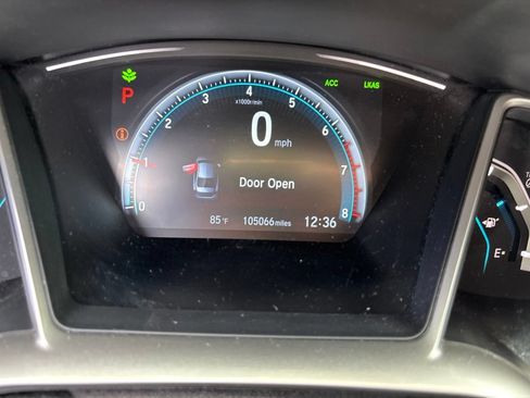 Used 2016 Honda Civic Touring image 21