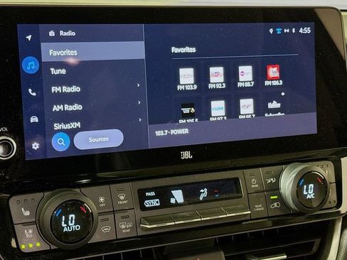 Used 2024 Toyota Grand Highlander FWD image 13