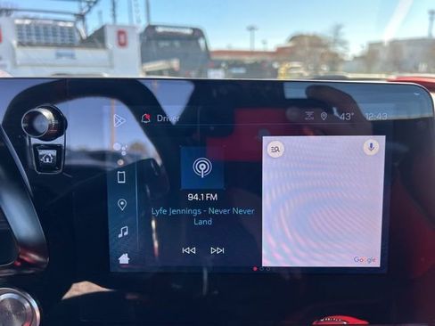 Used 2024 Chevrolet Corvette Stingray w/ Z51 Performance Package image 25