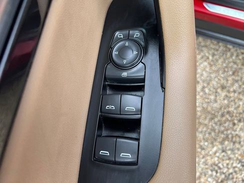 Used 2022 Chevrolet Blazer Premier AWD/4WD image 25