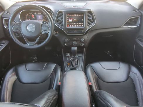 Used 2020 Jeep Cherokee Trailhawk w/ Comfort/Convenience Group image 22