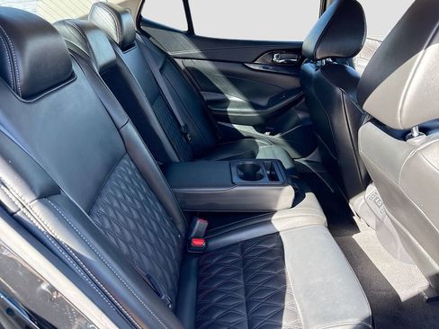 Used 2023 Nissan Maxima Platinum w/ Sport Mat Group FWD image 28