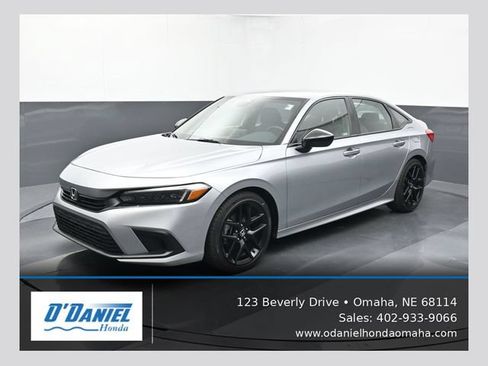 Used 2024 Honda Civic Sport image 1