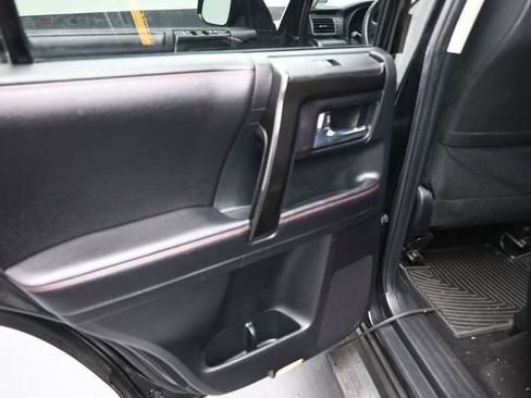 Used 2015 Toyota 4Runner Trail AWD/4WD image 12