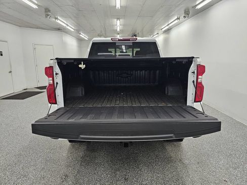 New 2026 Chevrolet Silverado 1500 RST w/ Dark Appearance Package AWD/4WD image 7