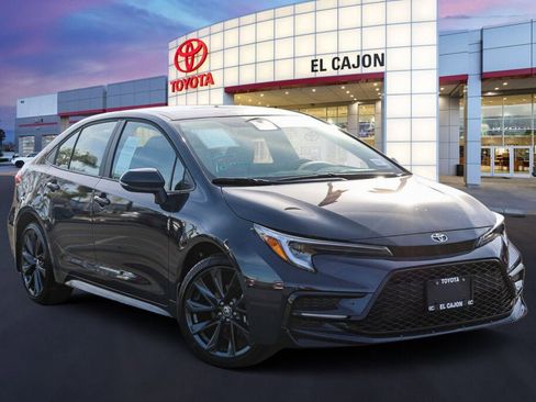 Certified 2026 Toyota Corolla SE image 1