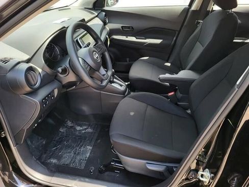 New 2025 Nissan Kicks Play S w/ Interior Electronics Package image 16