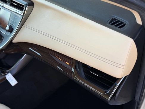 Used 2014 Toyota Avalon Limited image 73