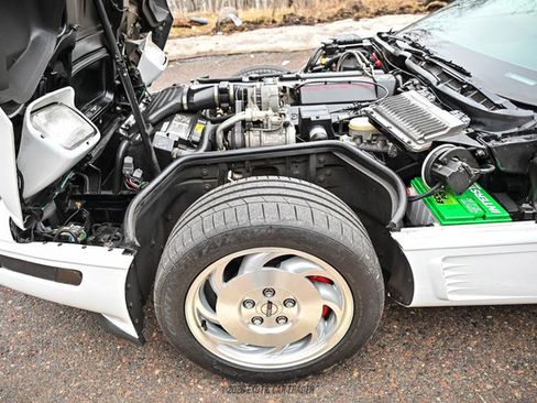 Used 1995 Chevrolet Corvette Coupe RWD image 30
