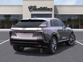 New 2025 Cadillac Lyriq Luxury video 4