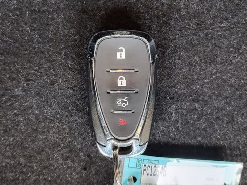 Used 2020 Chevrolet Malibu LS FWD image 28