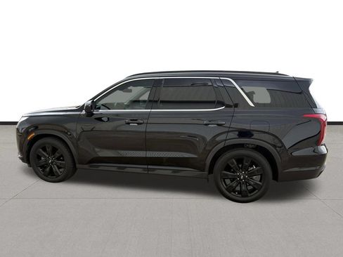 Used 2024 Hyundai Palisade XRT FWD image 2