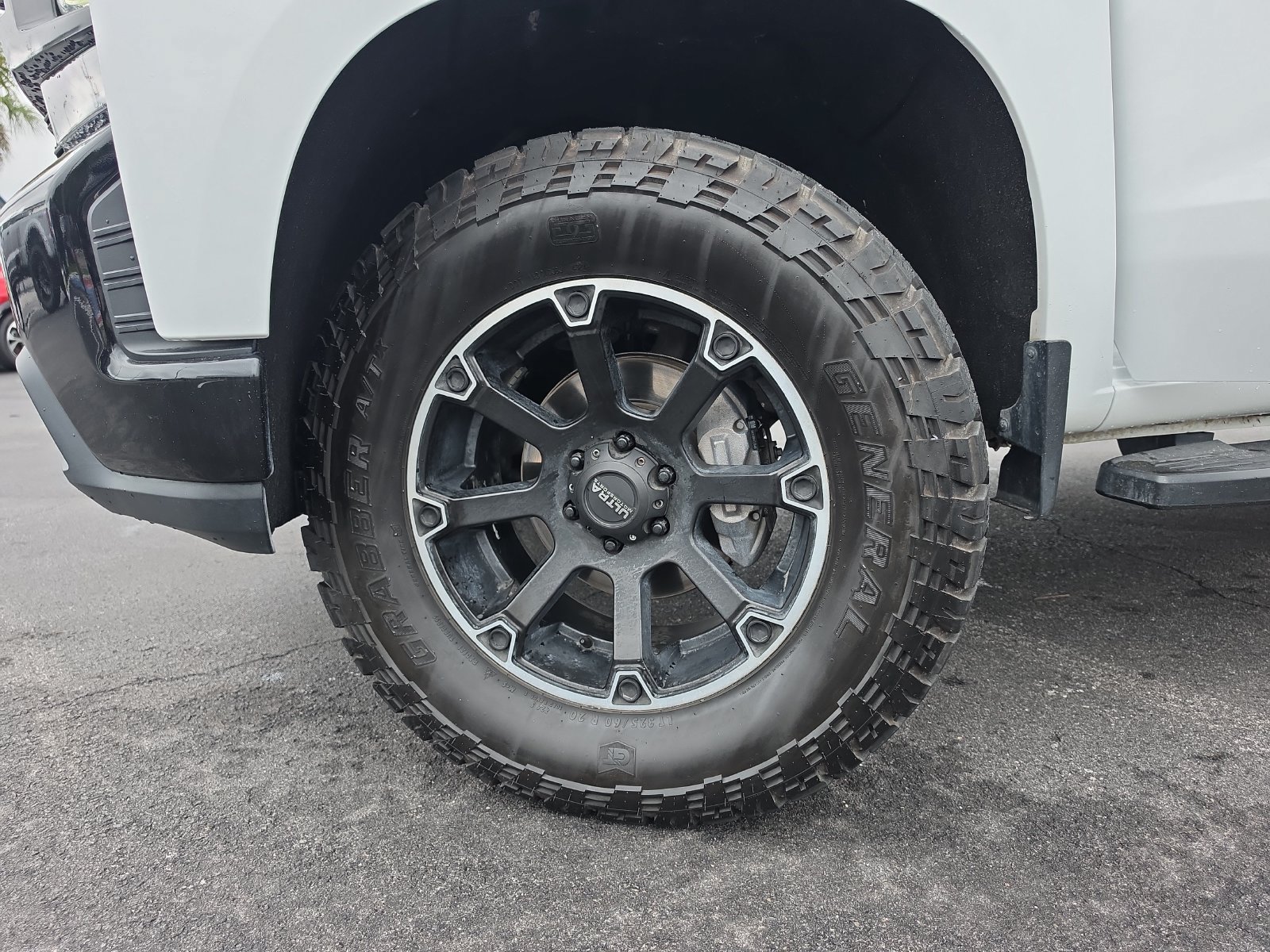 Used 2021 Chevrolet Silverado 1500 LT Trail Boss AWD/4WD image 30
