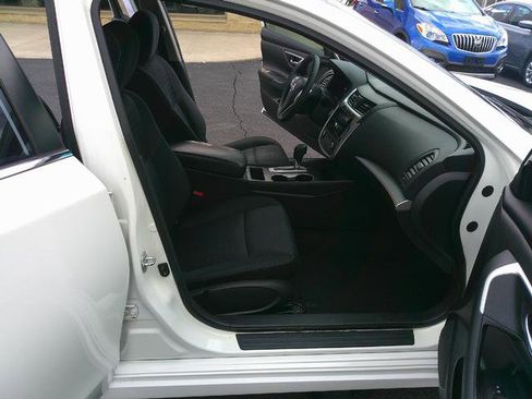 Used 2016 Nissan Altima 2.5 image 6