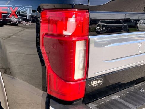 Used 2022 Ford F250 King Ranch w/ King Ranch Ultimate Package AWD/4WD image 27