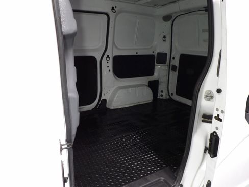 Used 2020 Nissan NV200 S image 8