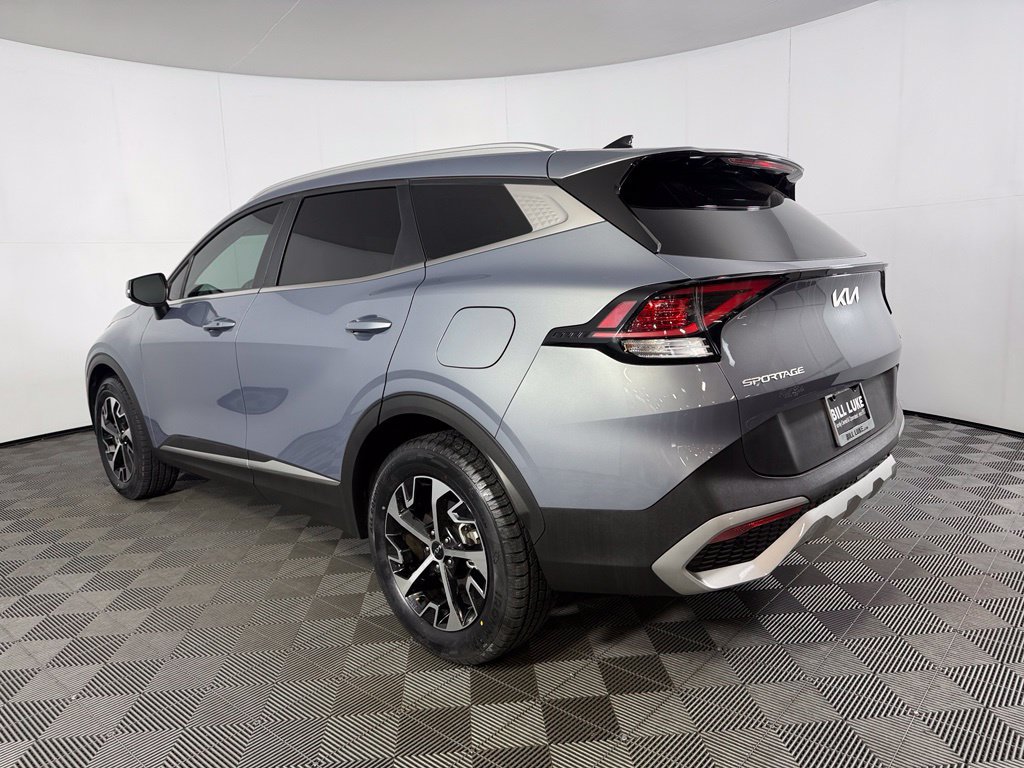 Used 2024 Kia Sportage EX AWD/4WD image 9