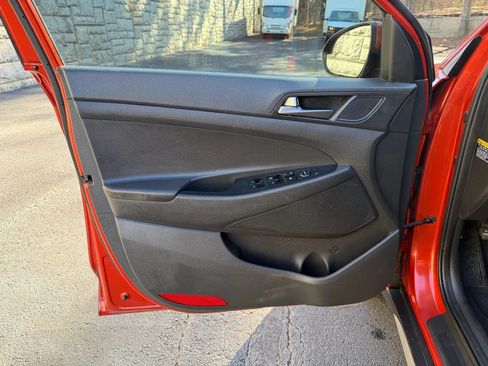 Used 2017 Hyundai Tucson SE FWD image 28