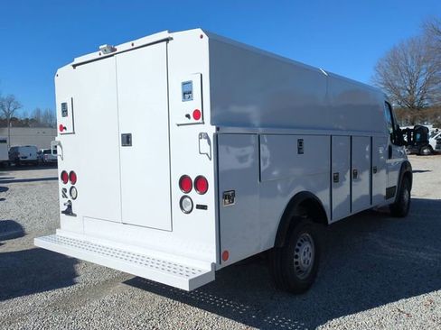 New 2024 RAM ProMaster 3500 w/ Convenience Group image 5