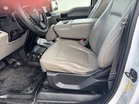 Used 2016 Ford F150 XL w/ Equipment Group 101A Mid image 20