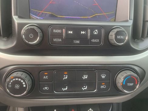 Used 2015 Chevrolet Colorado LT AWD/4WD image 22
