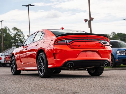 Used 2022 Dodge Charger GT w/ Blacktop Package AWD/4WD image 5