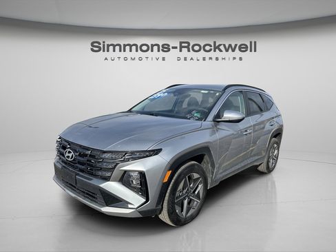 Used 2025 Hyundai Tucson SEL image 4