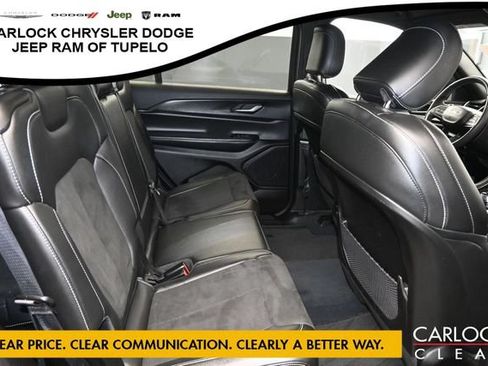 Used 2023 Jeep Grand Cherokee L Laredo AWD/4WD image 32