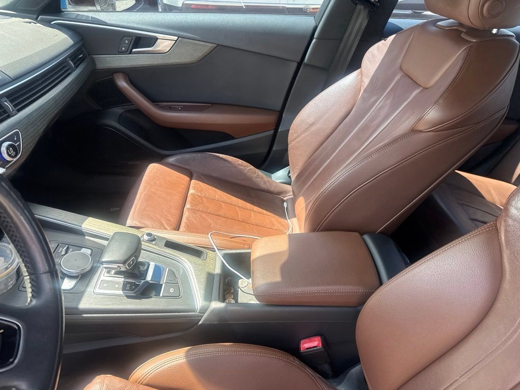 Used 2018 Audi A4 2.0T Ultra Premium Plus w/ Premium Plus Package FWD image 12