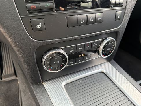 Used 2014 Mercedes-Benz GLK 350 4MATIC image 24